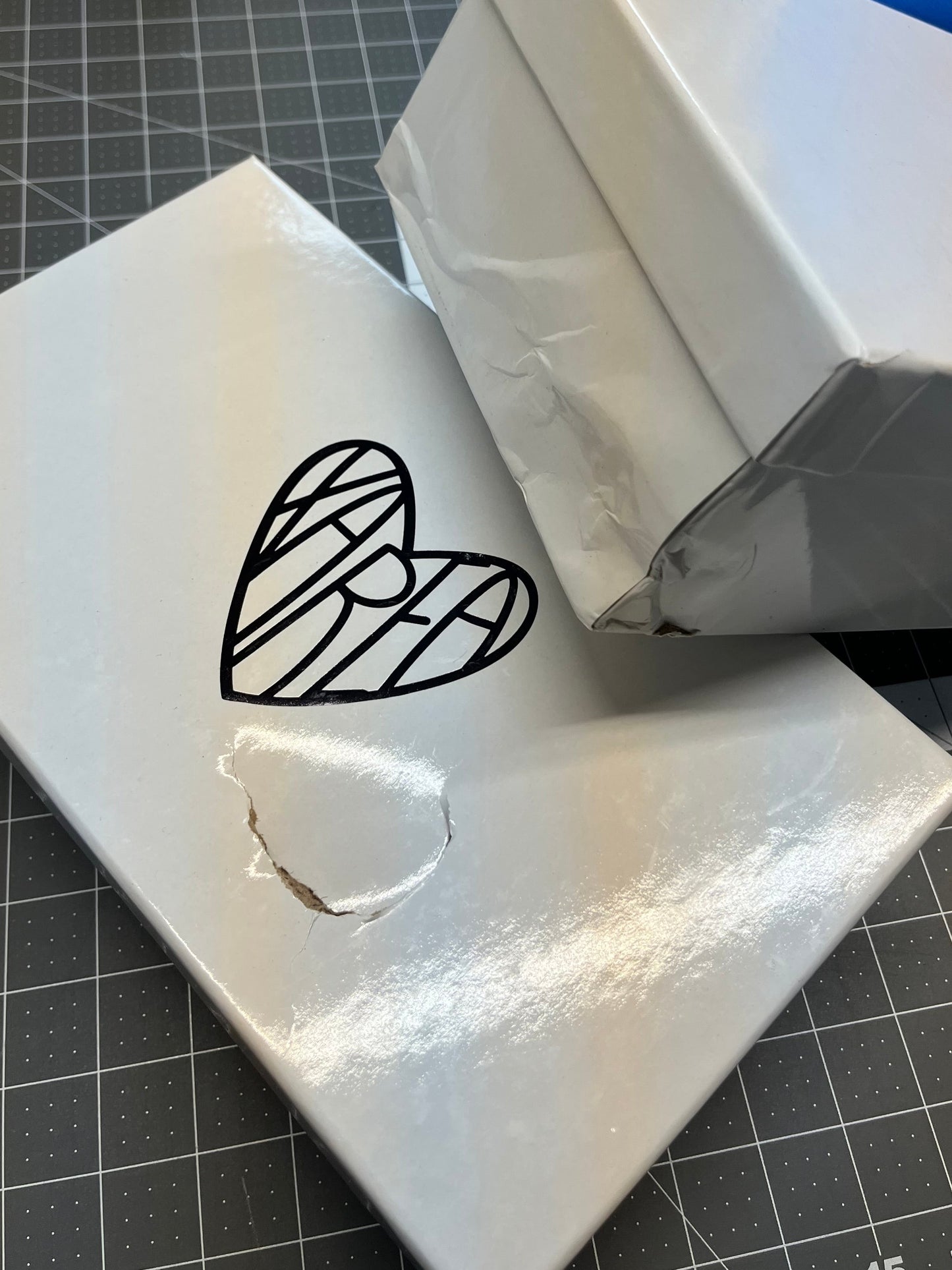 Crush Wedge- Damaged Box